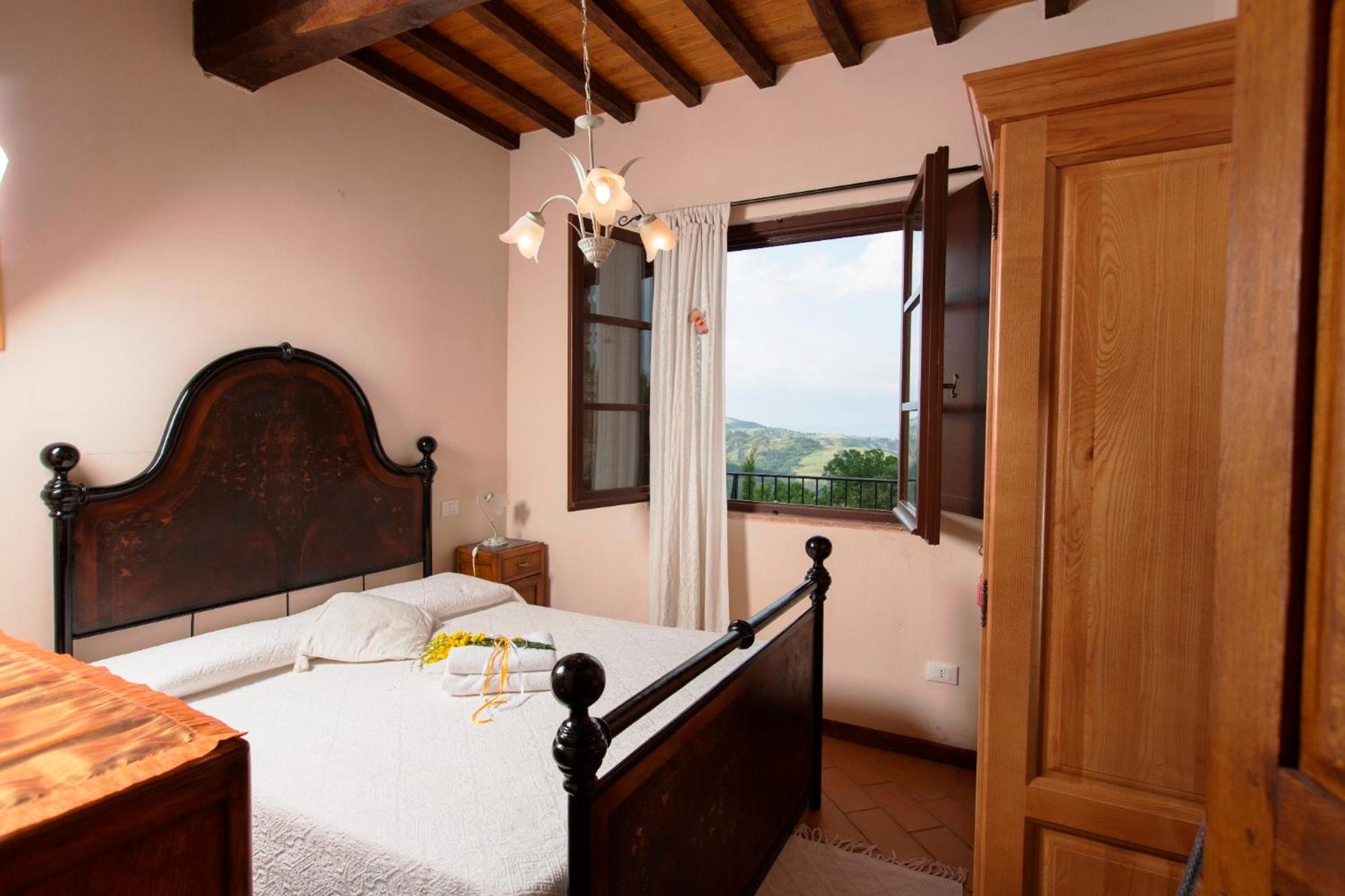Agriturismo Selvella Radicofani Exterior foto